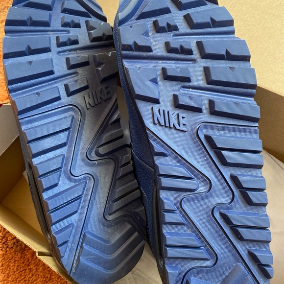 Nike Airmax 90 Surplus - Picture 4 of 14